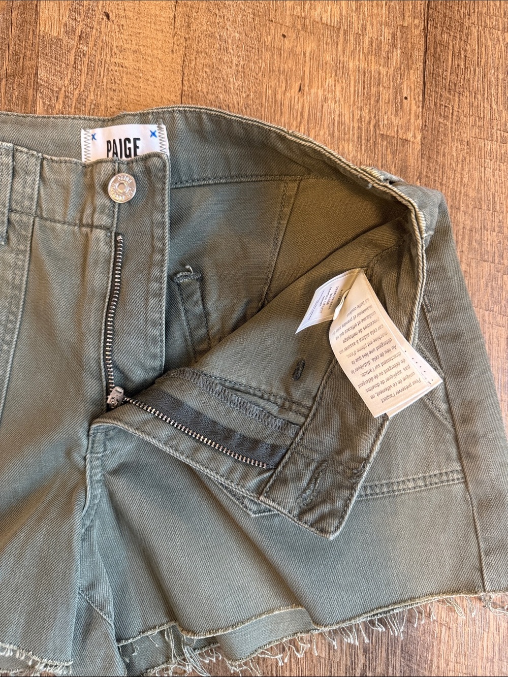 PAIGE Women’s Maisley Utility Washed Olive High-Rise Frayed Hem Shorts Size 26 - Picture 12 of 16
